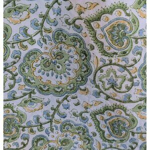 Pottery Barn Placemats 100% Cotton Set of 2 Cloth Green Paisley Boho 14x20 Linen